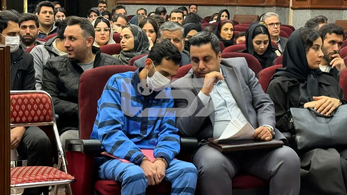 فیلم ورود متهم پرونده کوروش کمپانی به دادگاه / دقایقی قبل رخ داد