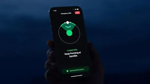 اینترنت ماهواره ای آیفون خانواده گرفتار در آتش‌سوزی جنگل را نجات داد