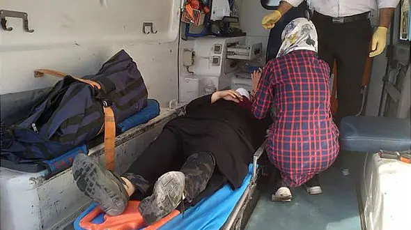 تصادف شدید 2خودرو در بهشت زهرا / زن تهرانی مصدوم شد + عکس ها