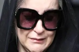 فیلم/واکنش احساسی نعیمه نظام دوست به شهادت مرزبان کشورمان که در سرمای کردستان یخ زد/ درود به غیرت و شرفشون