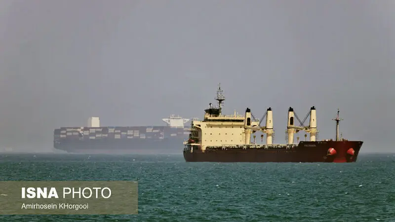 اینجا «تنگه هرمز» است...