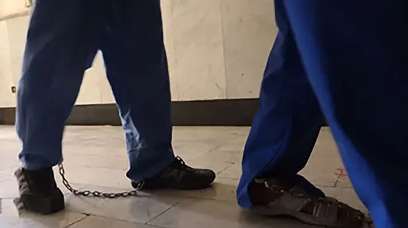چاقوکشی به 2 زن مشهدی جلوی چشم کودک شان / فرار مردان بد از صحنه