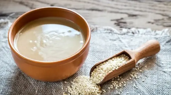 ارده کنجد را با روش سنتی در خانه درست کنید