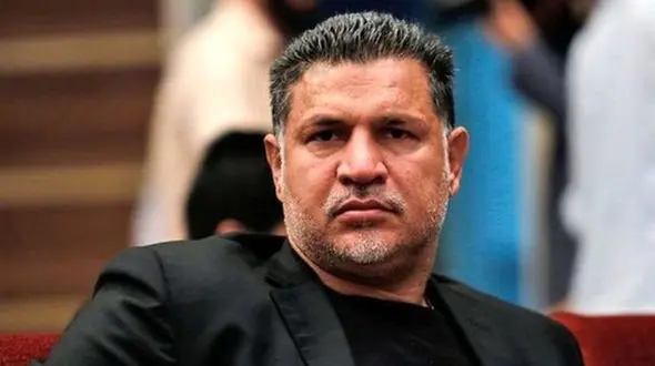 ببینید/ عادل فردوسی پور اشک‌ علی دایی را درآورد!