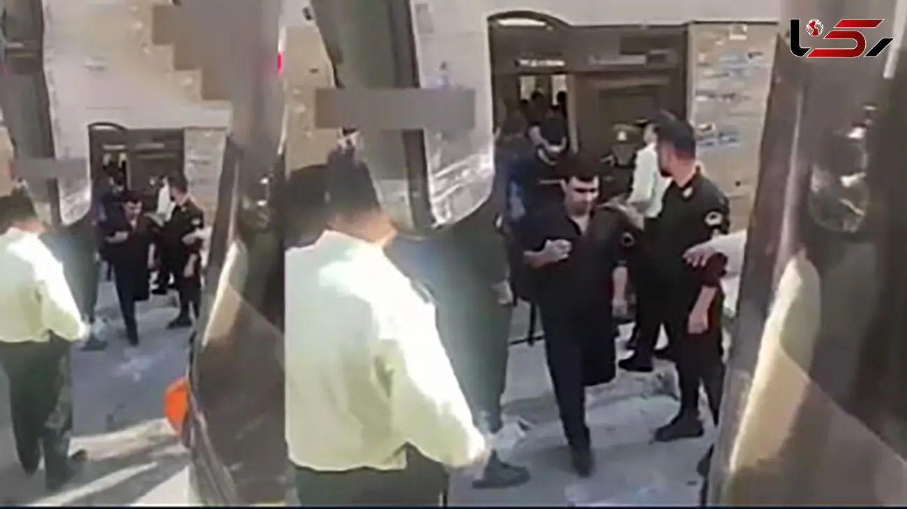 در این خانه یک اتوبوس افغان غیرمجاز زندگی می کردند + فیلم و جزییات