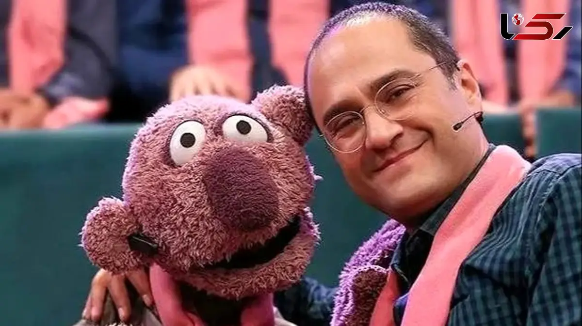 فیلم آواز هنرمندانه /  پشت صحنه هله دان خوندن جناب خان اینجوریه یه عروسک انقد عزیز شده ...