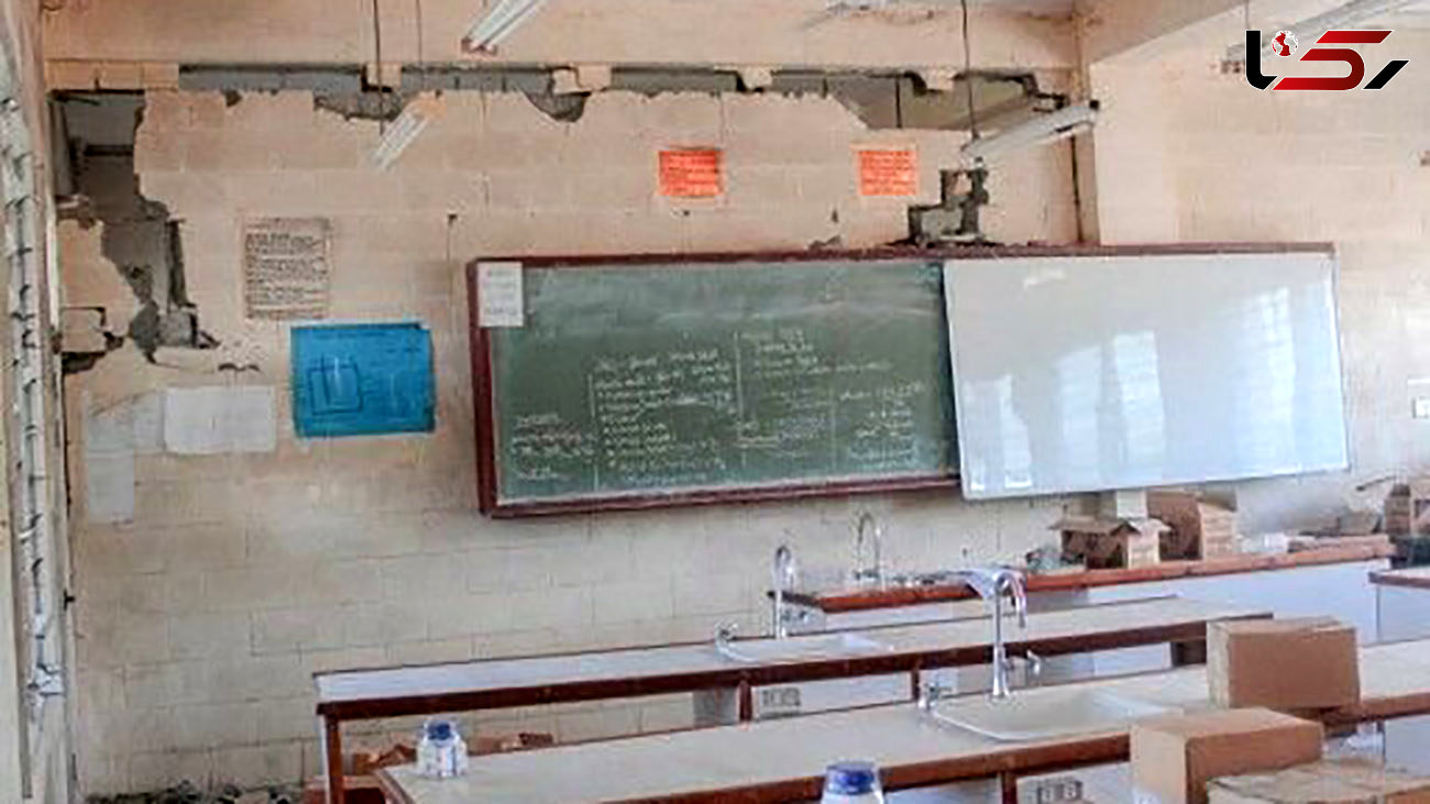 تخریب 21 مدرسه در زلزله هولناک خوی / مدارس مجازی شد