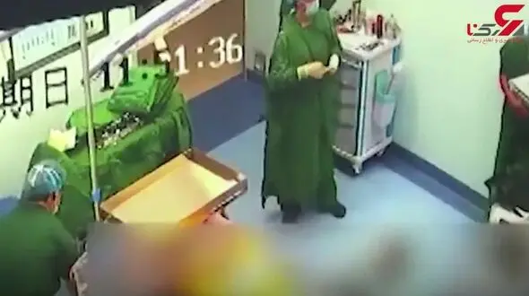 جانفشانی یک پزشک در اتاق عمل+فیلم