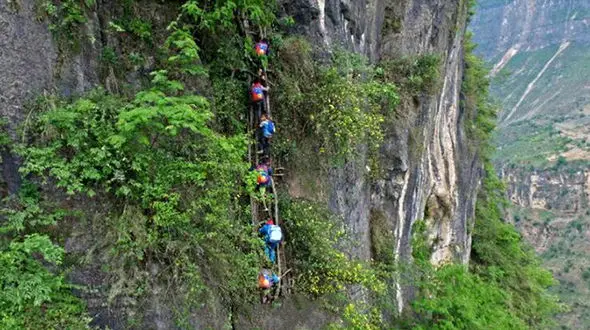 صعب‌العبور‌ترین مدرسه جهان
