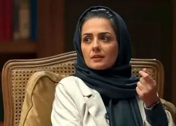 جشن تولد 43 سالگی بیتا سحر خیز در کنار دریا/21 آذر و یک سال دیگه هم گذشت / مبارکا باشه