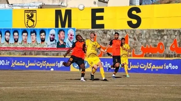 هفته یازدهم لیگ برتر فوتبال؛ سپاهان از سرخابی‌ها عقب افتاد