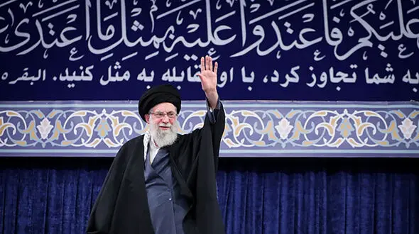 اطلاعیه دفتر حفظ و نشر آثار رهبر شهید انقلاب در پاسخ به انتساب یک شعر به امام شهید