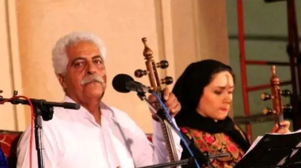 فیلم آواز باشکوه فرج علیپور ! / با حنجره طلایی اش این آهنگ  را به عرش رساند !