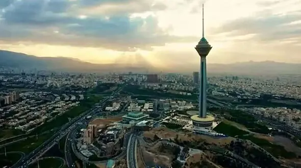 فوری / تهران فردا تعطیل نیست / دماوند تعطیل شد 