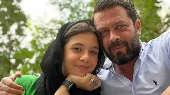 زیبایی خیره کننده  خواهران چشم رنگی پژمان بازغی  ! / عمه های نفسبازغی در یک قاب !