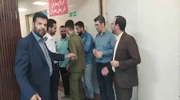 عکس / حمله با قمه به بیمارستان ورامین / عامل حادثه بازداشت شد