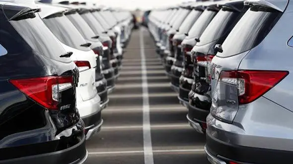 قیمت خودرو در بازار کاهش یافت