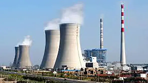 توقف مصرف مازوت، احیای زاینده‌رود و تقویت نظارت بر آلودگی هوا؛ پاسخگوی مطالبات مردم اصفهان کیست؟ 
