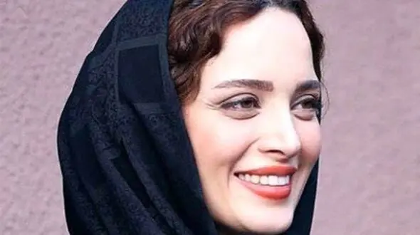 تصاویر جذاب بهنوش طباطبایی از نمایشگاه کتاب