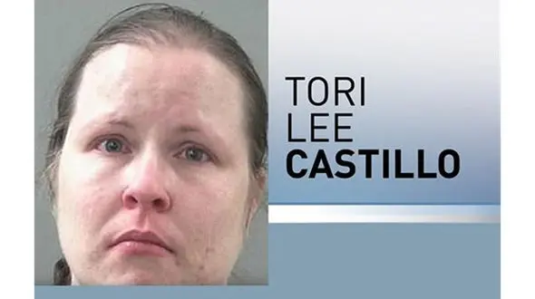 مادر سنگدل به خاطر حبس 2 فرزندش در صندوق عقب خودرو دستگیر شد  +عکس