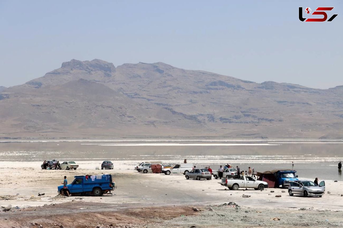 فراموشی احیای دریاچه ارومیه از طرف دولتمردان غیر قابل بخشش است
