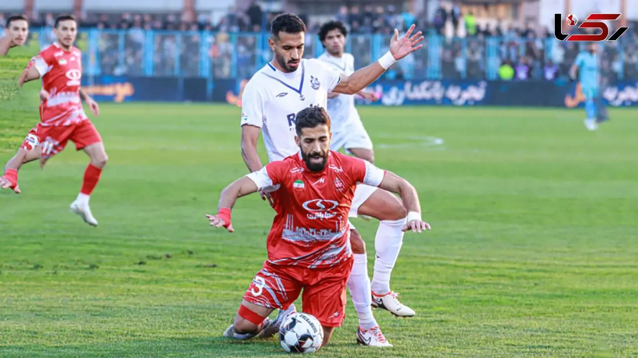 گل اول پرسپولیس به ملوان  و گل  اول ملوان به پرسپولیس