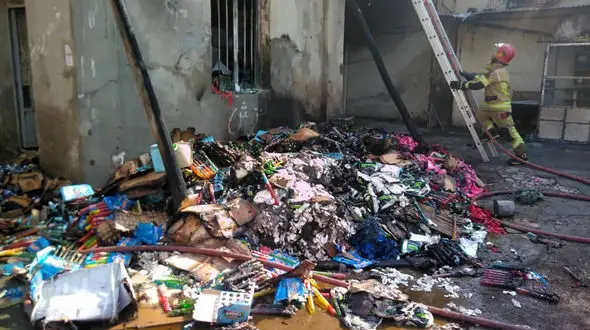 آتش سوزی در بازار تهران + فیلم