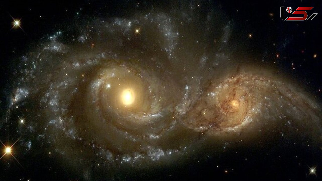 برخورد 2 کهکشان باهم +عکس