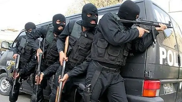 انتقام وحشیانه مرد 3 زنه از 2 شریکش در زاهدان