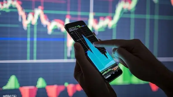 چرا بازار ارز دیجیتال در حال درجا زدن است؟