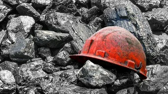 ریزش مرگبار معدن در قم + جزئیات