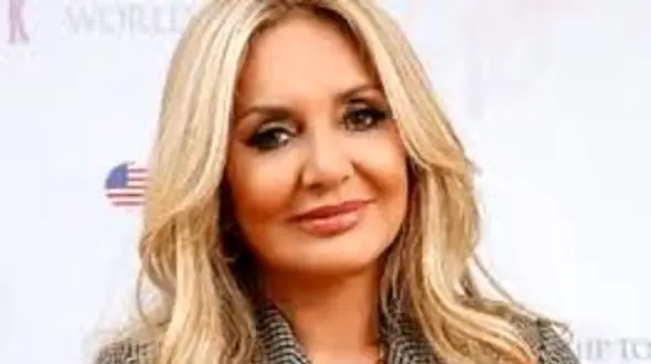 عکس های تغییر چهره گوگوش  «فائقه آتشین» از  5 و 26 سالگی تا الان+ همه شوهران  گوگوش