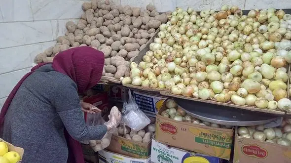 قیمت سیب زمینی و انواع سبزیجات در تره بارهای تهران