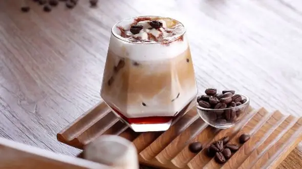 آموزش گام به گام طرز تهیه لاته تیرامیسو خانگی