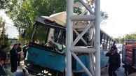  برخورد اتوبوس با پل عابر پیاده در اتوبان "گلستان اهواز"+ تصاویر