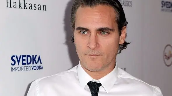 واکین فینیکس در نقش ناپلئون بناپارت