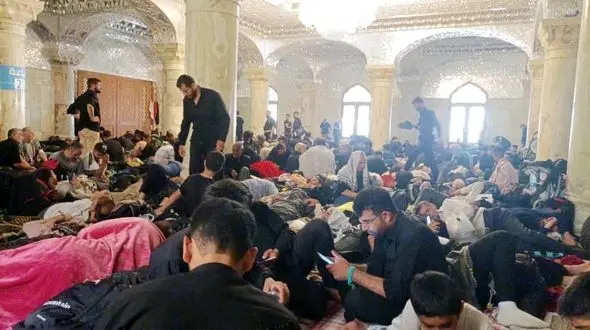 آخرین وضعیت زائران در صحن حضرت فاطمه و زهرا(س)