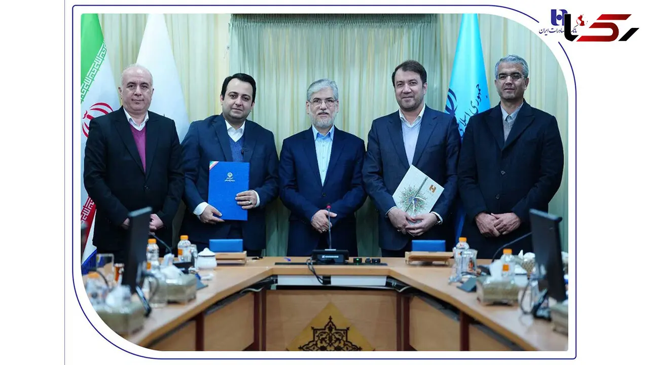 سیمایی صراف: امروز علم و فناوری یک ابزار ضروری برای امنیت کشور است / سیفی: یکی از افتخارات بانک صادرات ایران، خدمت به دانشگاه و عرصه علم است