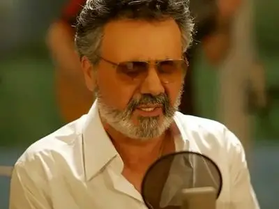 دانلود آهنگ معین به نام وقتی چشات بارونیه / برای گریه کردنم بهانه میکنم تو رو + متن