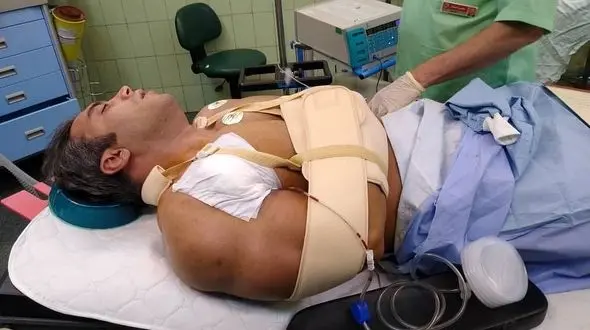 سینه قهرمان آسیا پاره شد!