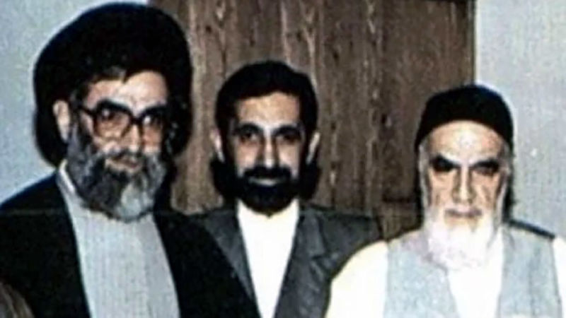 علی‌اکبر ولایتی به مدت ۱۶ سال به عنوان وزیر امور خارجه فعالیت می کرد