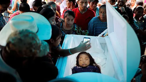  دلخراش ترین عکس از جنازه دختر 7 ساله که در زندان کشته شد!