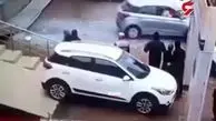 سرنوشت عجیب دختر جوان در نمایشگاه خودرو+ تصویر