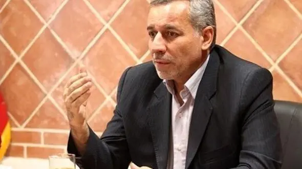 واکنش تند رییس هیات فوتبال تهران به انتقادات: پسرم آچار فرانسه هیات فوتبال است/ مهاجم استقلال عذرخواهی کرد/ حقوق داوران 150 درصد زیاد شده!