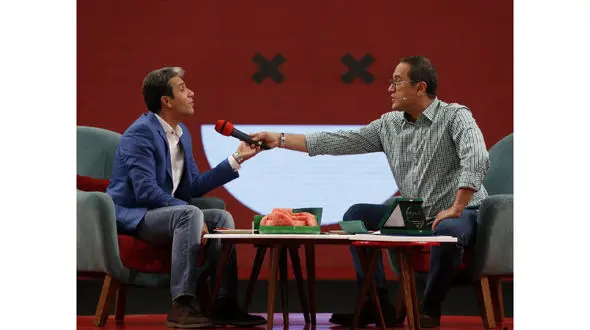 ماجرای آهنگسازی که ۱۰ سال ناشنوا بود! +عکس