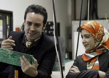 عکس/ سفر زمان؛ چهرۀ «تینوش وصال» (سریال بچه مهندس) در 45 سالگی