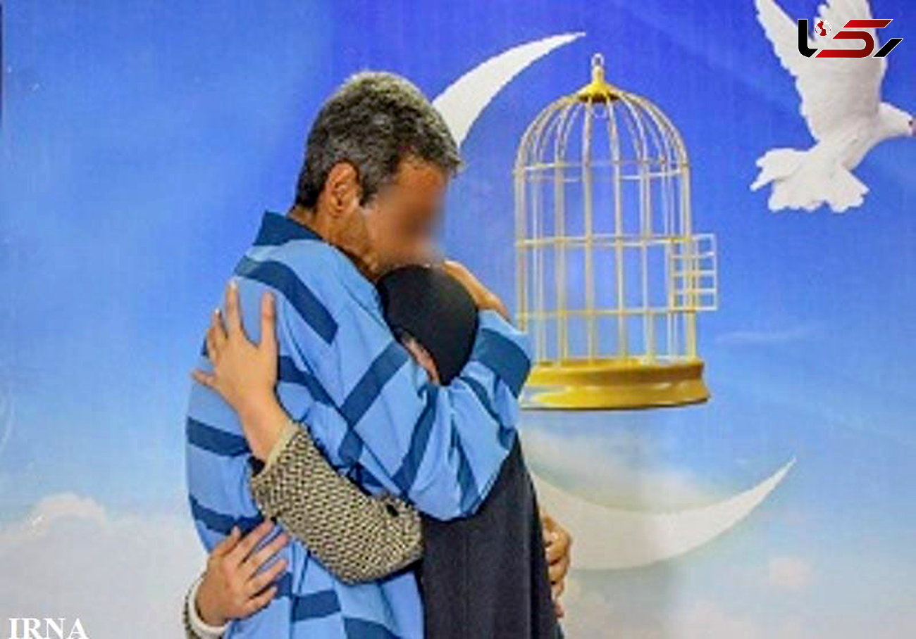 آزادی ۳ زندانی جرائم غیر مالی در خوی با اهدای هزینه تاج گل تسلیت