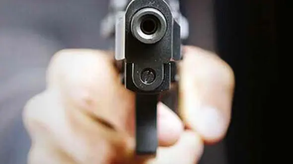 تیراندازی مرگبار قاچاقچیان با پلیس خاش / راننده بیگناه کشته شد