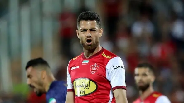 سپاهان به دنبال مدافع پرسپولیس! / ناگهان همه چیز جدی شد!