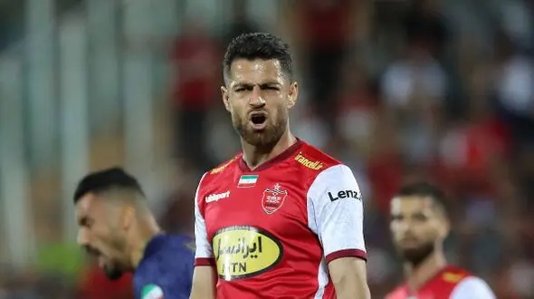سپاهان به دنبال مدافع پرسپولیس! / ناگهان همه چیز جدی شد!